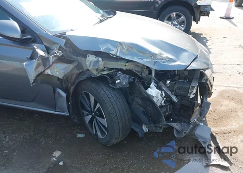 2019 Nissan Altima Sl z USA, uszkodzony, nr VIN 1N4BL4EV0KC158339